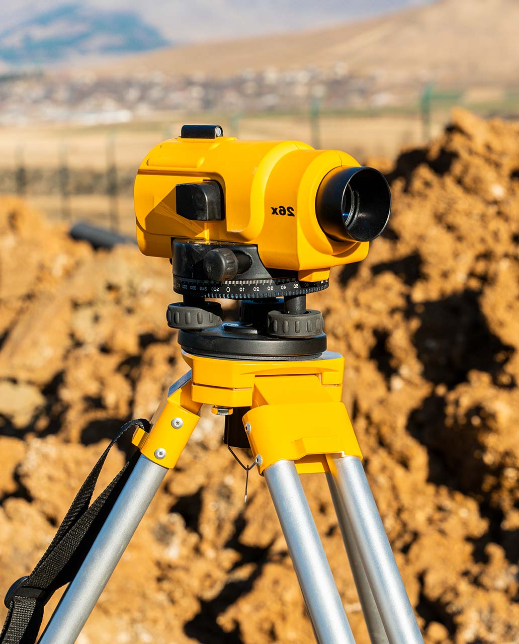 surveyors equipment theodolite or total positionin 2025 01 10 20 31 41 utc 1